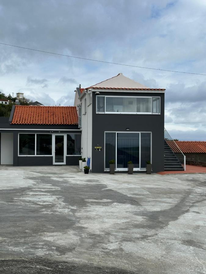 Paradise Apartments I Santa Cruz das Flores Ngoại thất bức ảnh