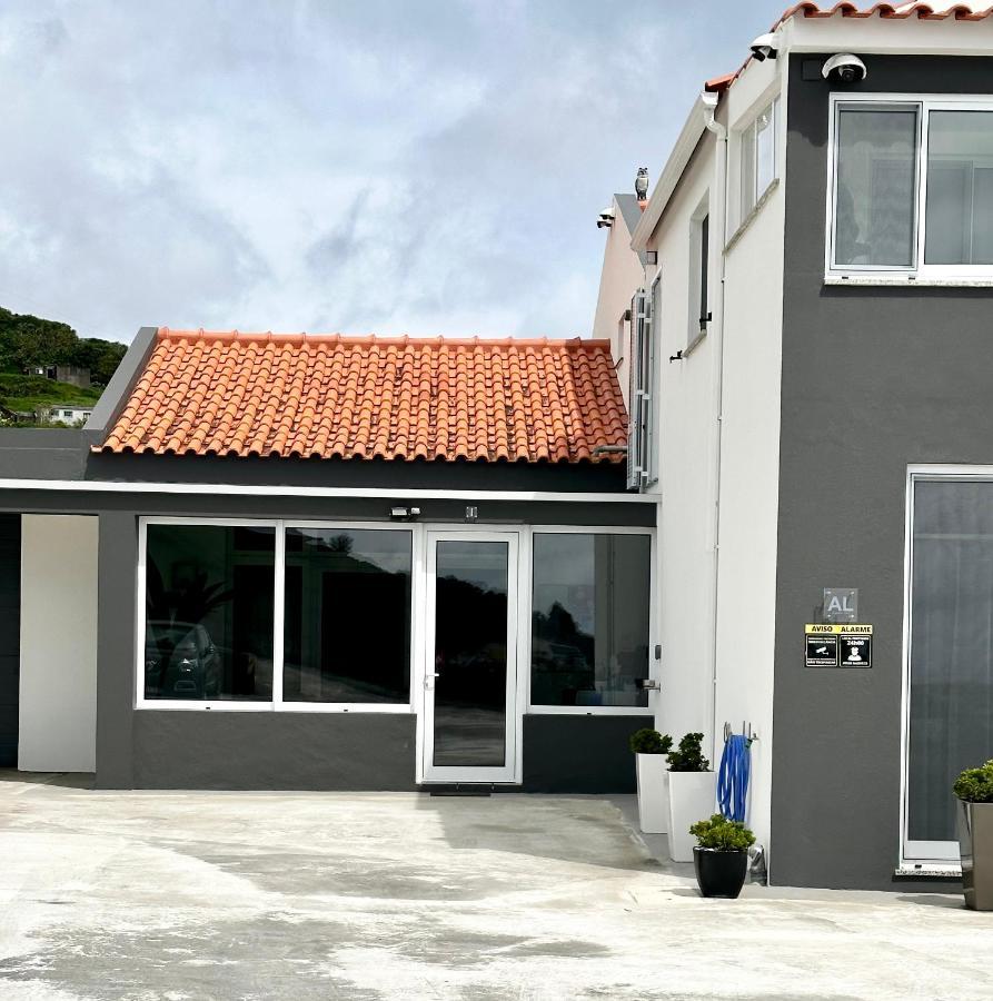 Paradise Apartments I Santa Cruz das Flores Ngoại thất bức ảnh